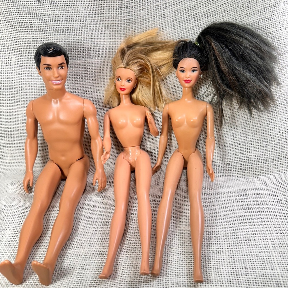 Lot of 3 Mattel Dolls 2 Barbie & 1 Ken Nude 1990s–2010s Malaysia Indonesia